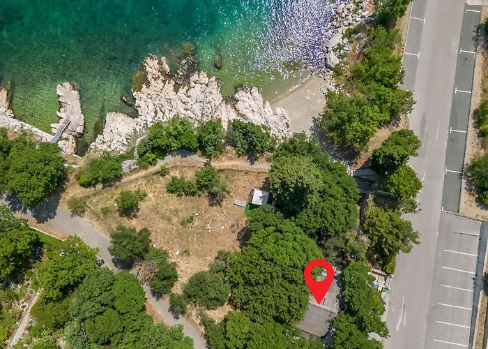 1 Bedroom Beautiful Home In Kostrena